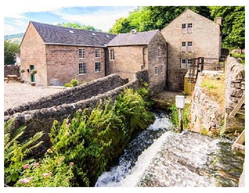 The Malthouse a holiday cottage rental for 18 in Cromford, 