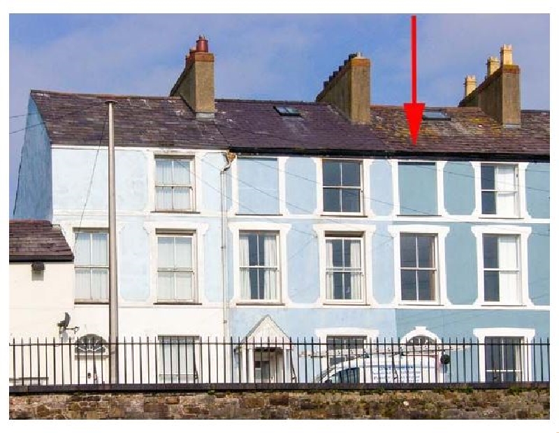 Honey's House a holiday cottage rental for 9 in Caernarfon, 