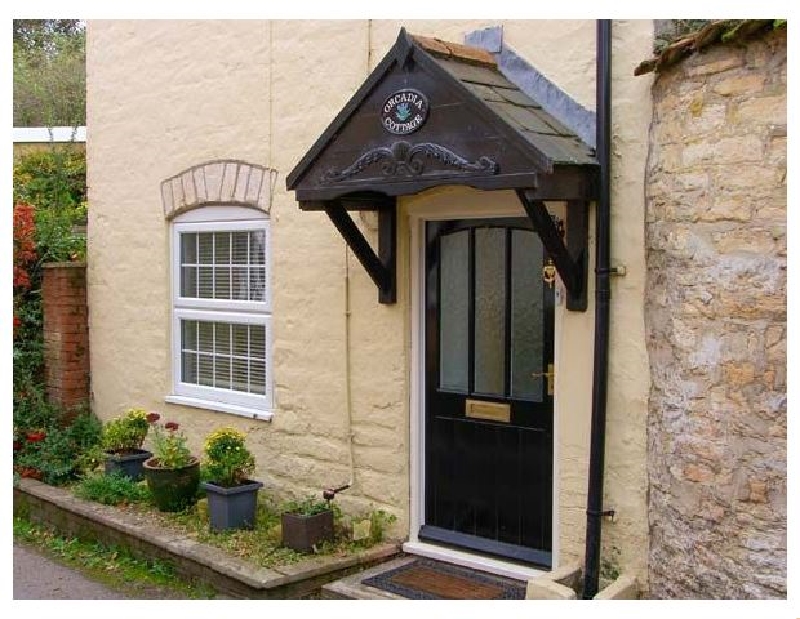 Orcadia Cottage a holiday cottage rental for 4 in Sturminster Newton, 