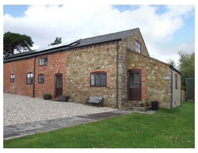 Hope Hall Barn a holiday cottage rental for 4 in Hope, 