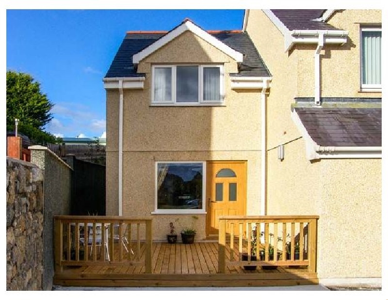 Bryn Y Don Cottage a holiday cottage rental for 4 in Benllech, 