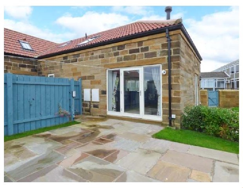 Mallard Cottage a holiday cottage rental for 4 in Whitby, 