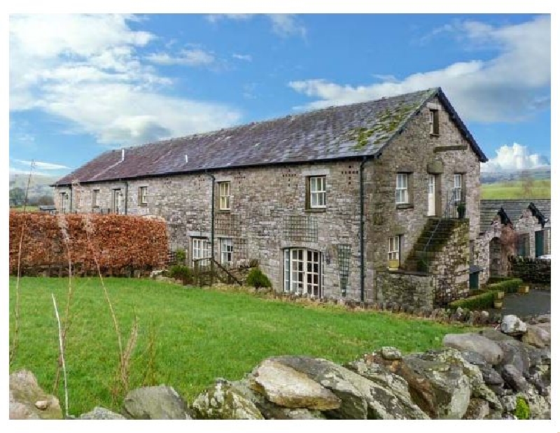 5 The Granary a holiday cottage rental for 7 in Kendal, 