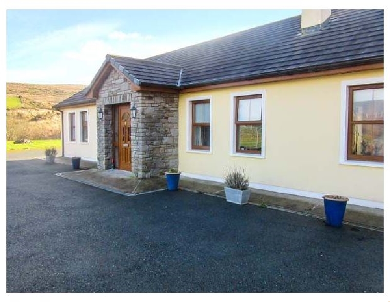 Lounaghan Cottage a holiday cottage rental for 5 in Kilgarvan, 
