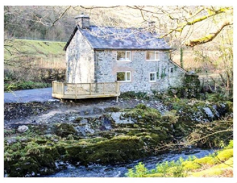 Pen Y Bont a holiday cottage rental for 4 in Mallwyd, 
