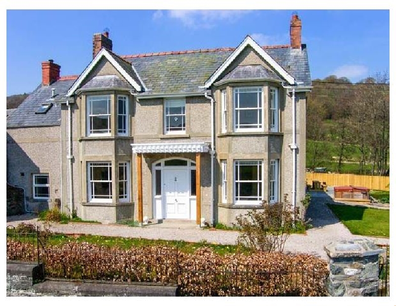 The Farm House a holiday cottage rental for 12 in Bala, 