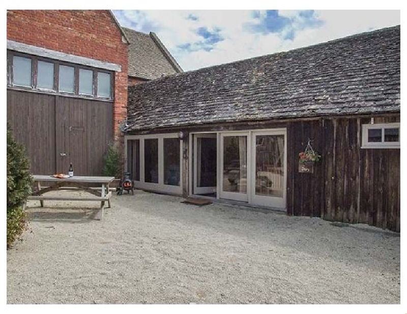 The Dairy a holiday cottage rental for 5 in Lechlade-On-Thames, 