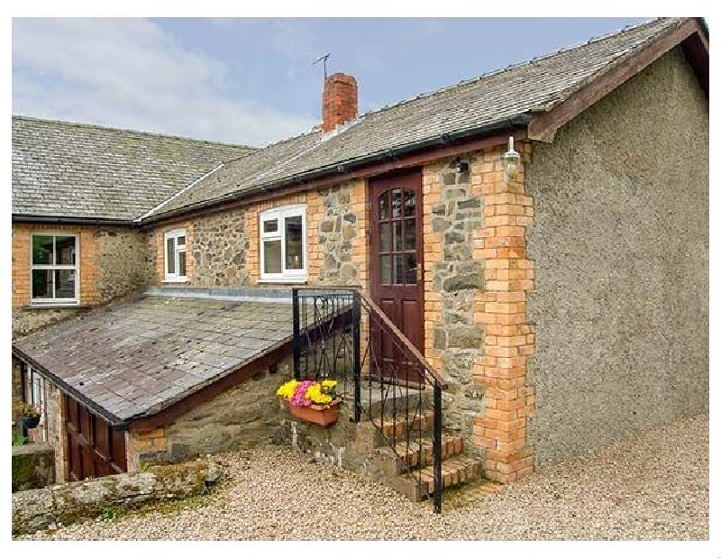 Peniarth a holiday cottage rental for 2 in Penybontfawr, 