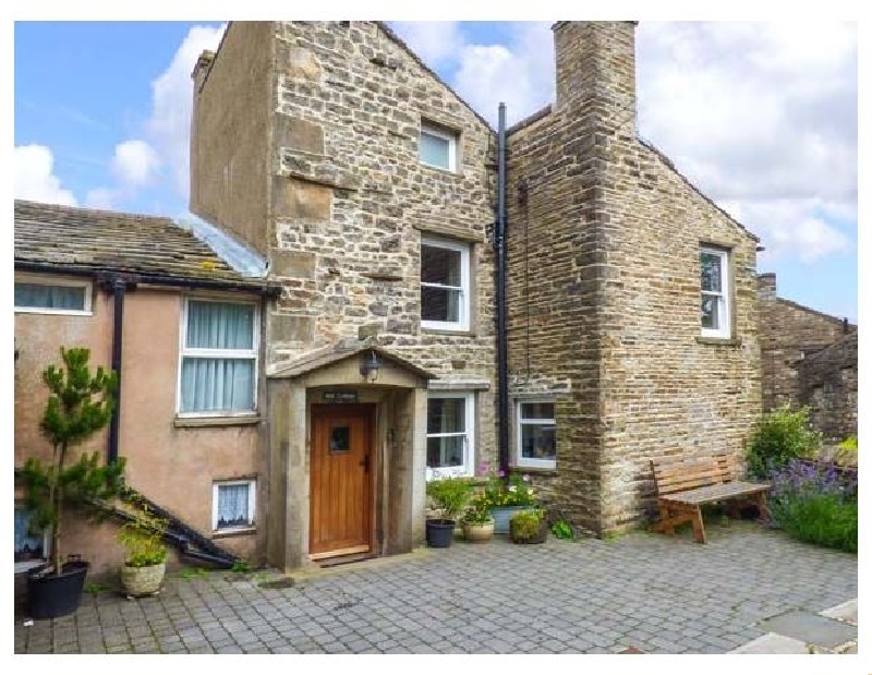 Mill Cottage a holiday cottage rental for 3 in Hawes, 