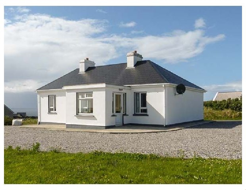 Teach Sheonai a holiday cottage rental for 7 in Gweedore, 