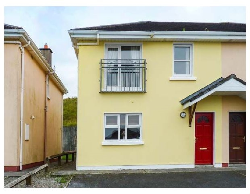 The Red Door a holiday cottage rental for 6 in Lahinch, 