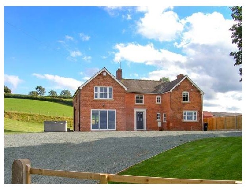 Red House Farm a holiday cottage rental for 8 in Llanfair Caereinion, 
