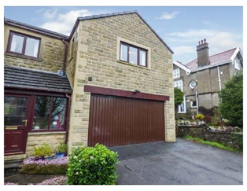 The Beeches a holiday cottage rental for 2 in Giggleswick, 