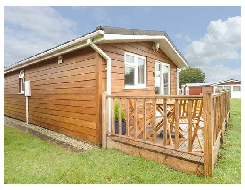 Little Trebah a holiday cottage rental for 4 in St Merryn, 