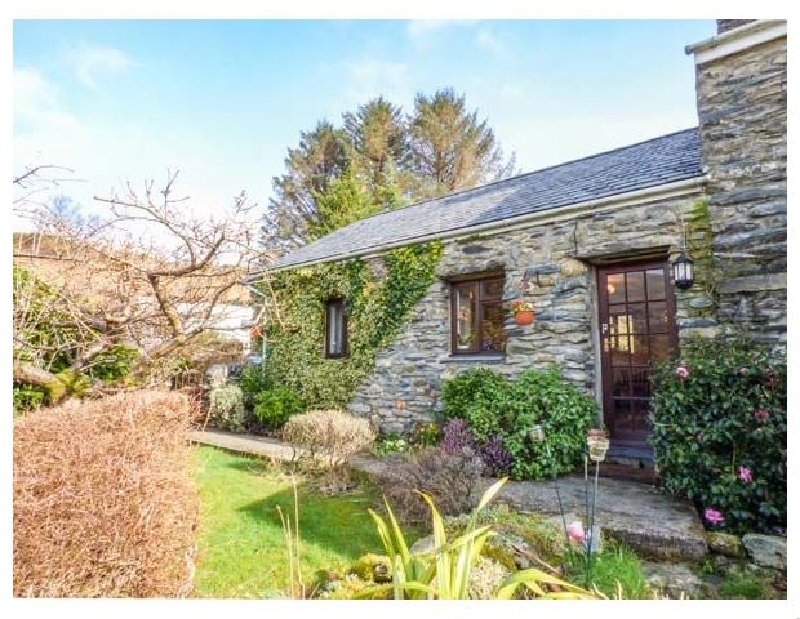 Cwm Caeth Cottage a holiday cottage rental for 2 in Beddgelert, 