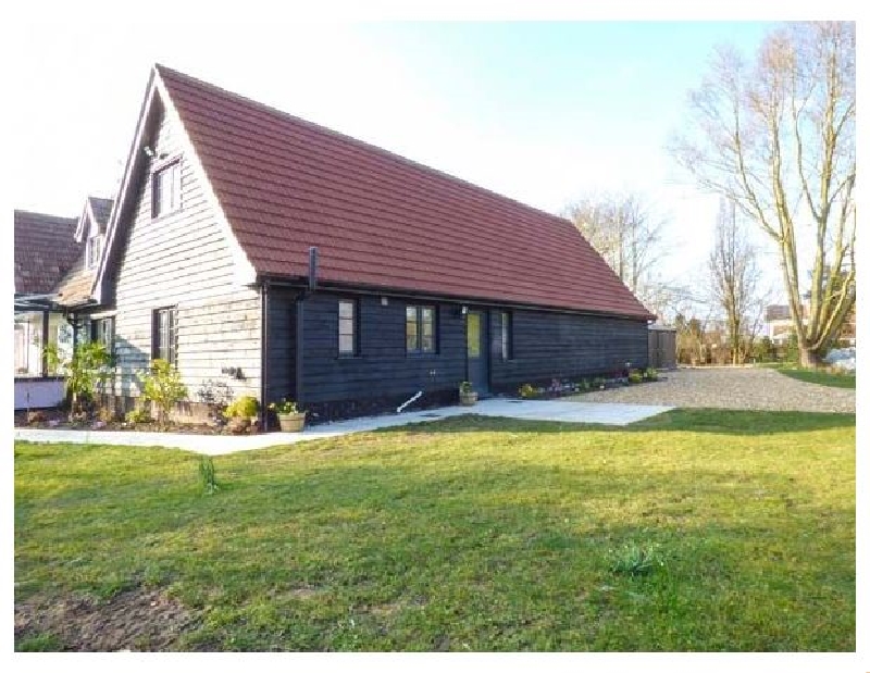 Hill House a holiday cottage rental for 4 in Watton, 