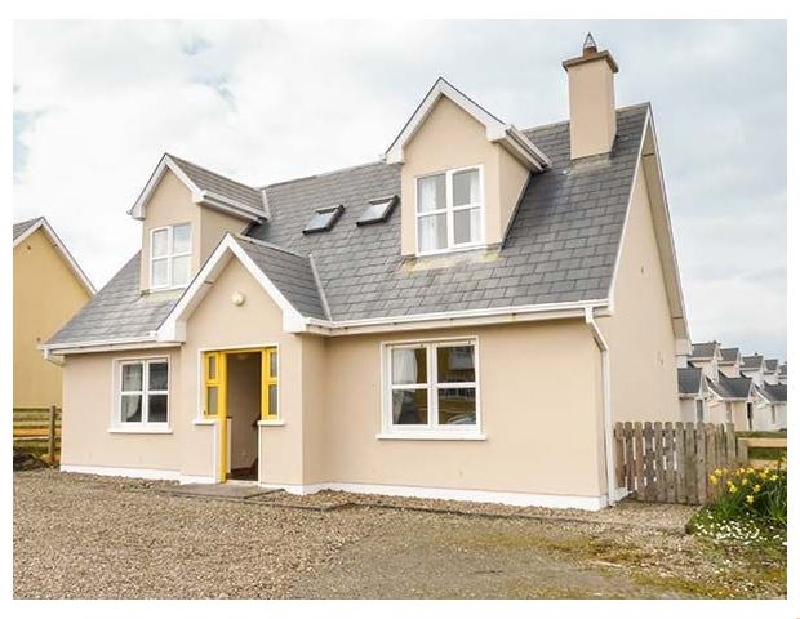 Bonnie Doon a holiday cottage rental for 7 in Kilkee, 