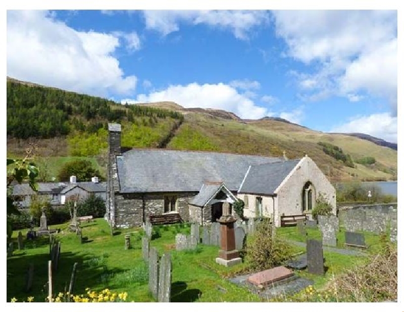 St.Mary's a holiday cottage rental for 4 in Tal Y Llyn, 