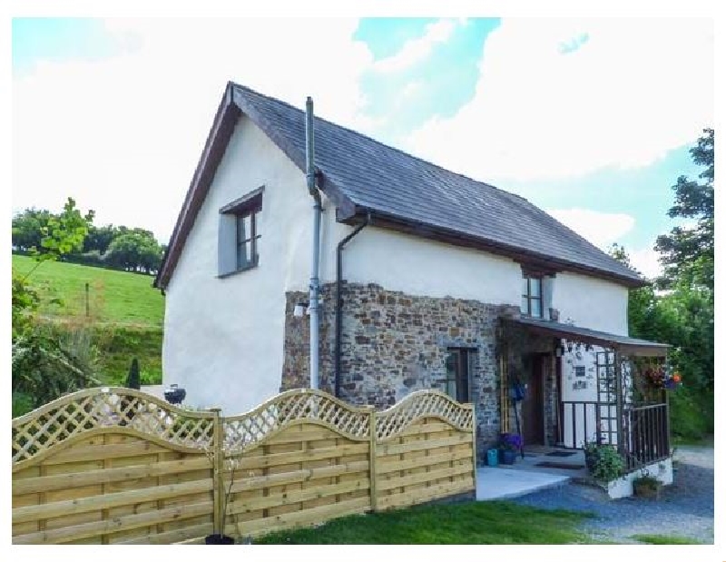 Owl's Nest a holiday cottage rental for 4 in South Molton, 