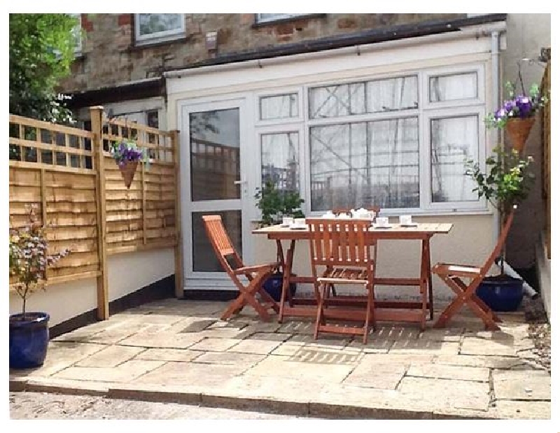 1 Prospect Terrace a holiday cottage rental for 4 in Bodmin, 
