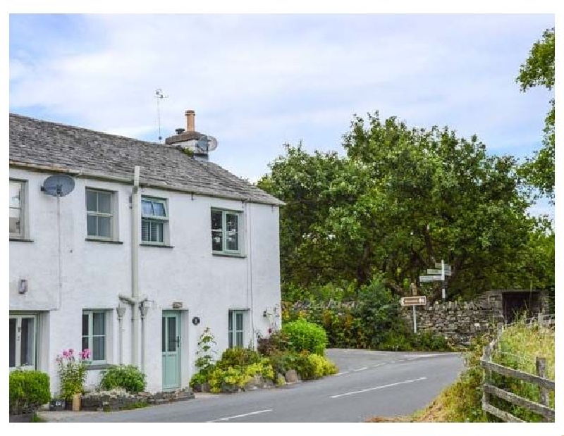Kirrin Cottage a holiday cottage rental for 4 in Hawkshead, 