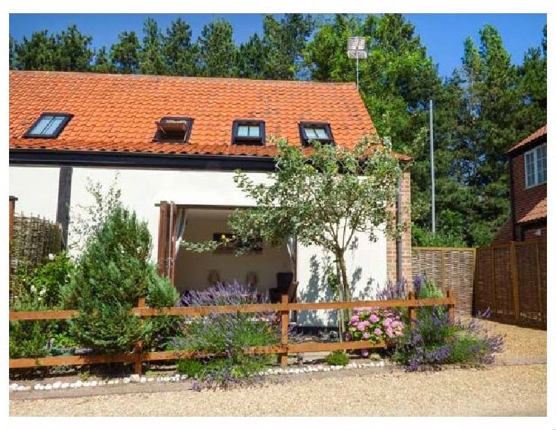 Burtons Mill a holiday cottage rental for 5 in Stalham, 