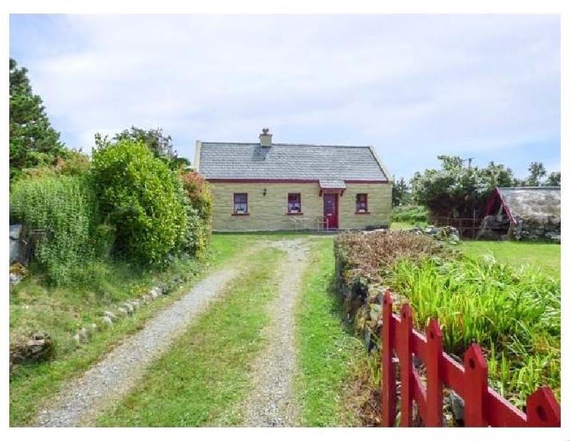 Ti Sonny a holiday cottage rental for 7 in Carna, 