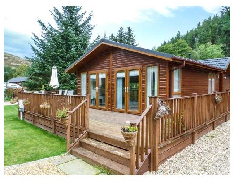 Ping Lodge a holiday cottage rental for 6 in Dollar, 