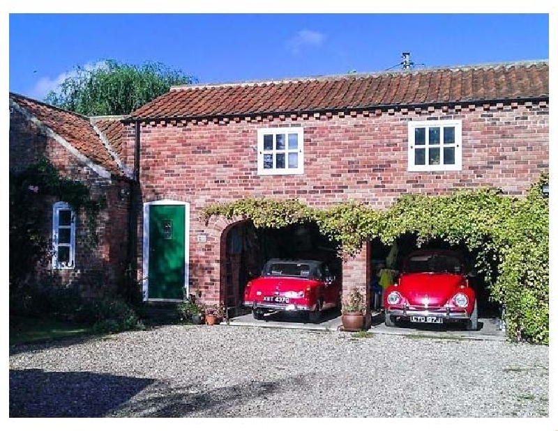 Berry Barn a holiday cottage rental for 3 in Mablethorpe, 