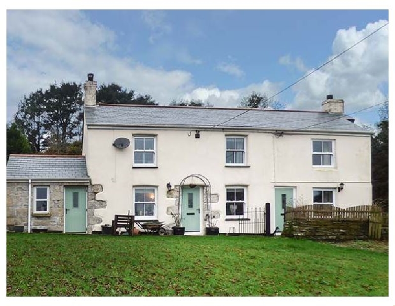 Longview Cottage a holiday cottage rental for 2 in Penwithick, 
