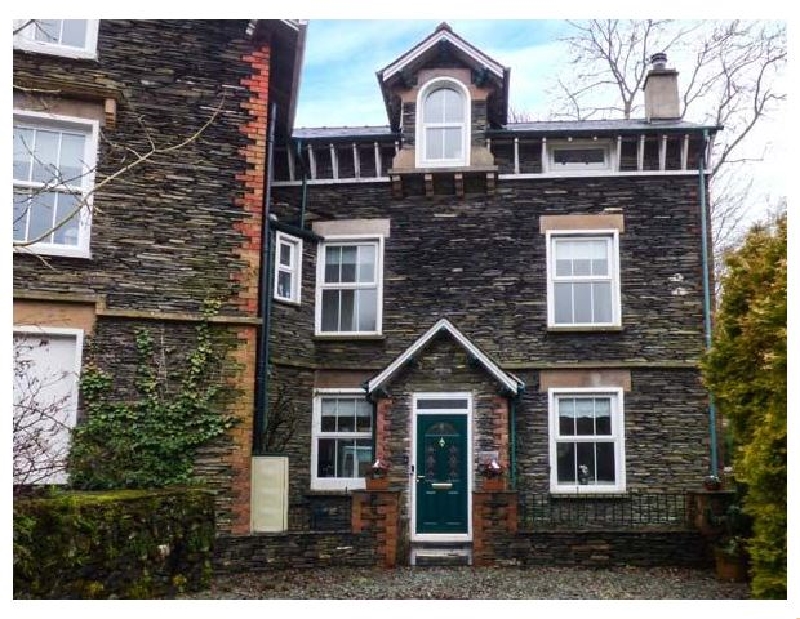 Moss Cottage a holiday cottage rental for 6 in Windermere, 