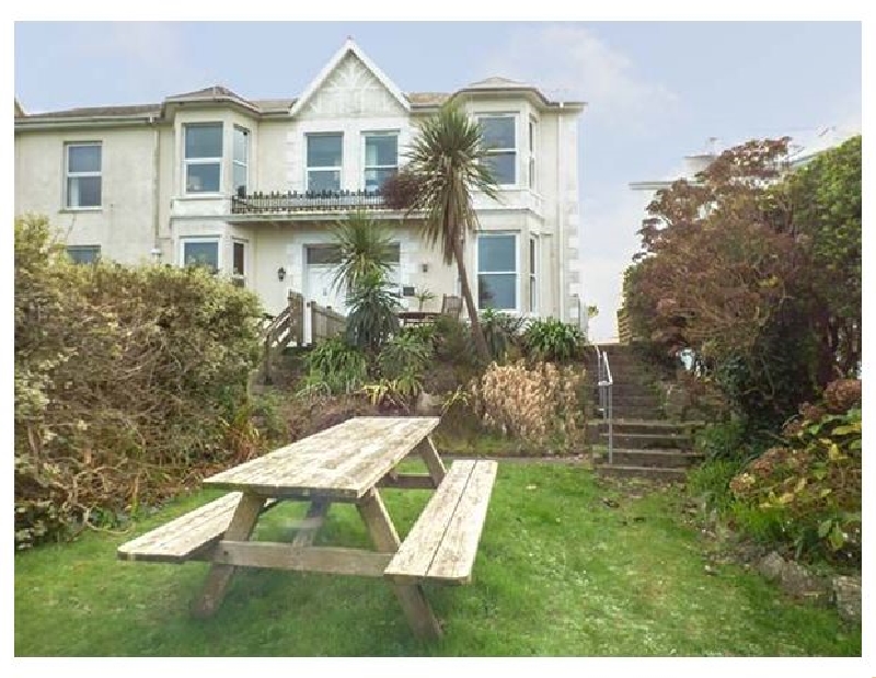 Apartment 1 Llewellan a holiday cottage rental for 2 in St Ives, 