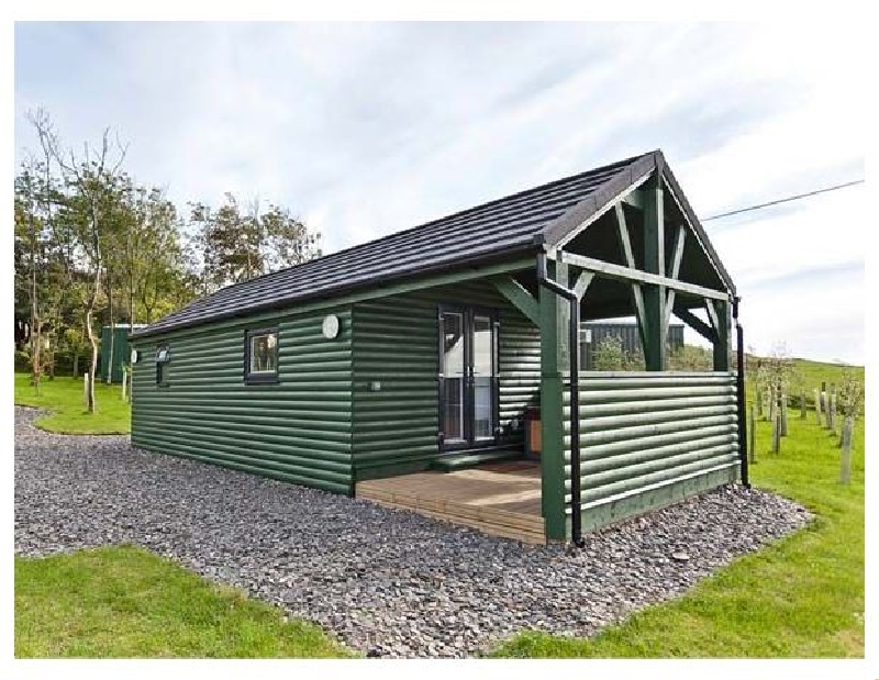 Ash Lodge a holiday cottage rental for 2 in Pennington, 