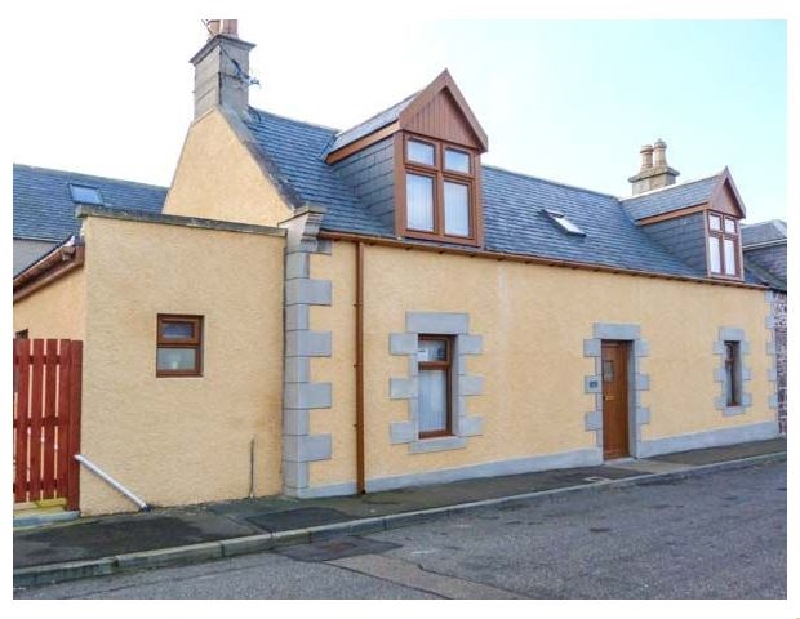 Failte a holiday cottage rental for 8 in Portknockie, 