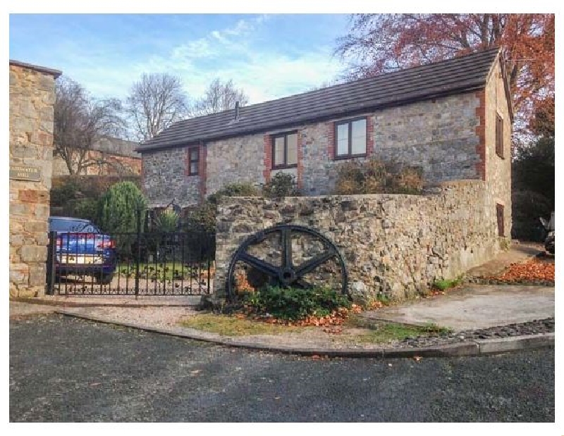 Fairwater Mill Cottage a holiday cottage rental for 6 in Newton Abbot, 