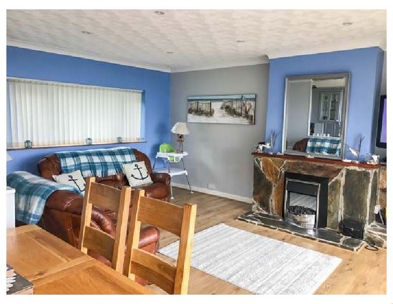 17 Glyn Y Marian a holiday cottage rental for 6 in Llanbedrog, 