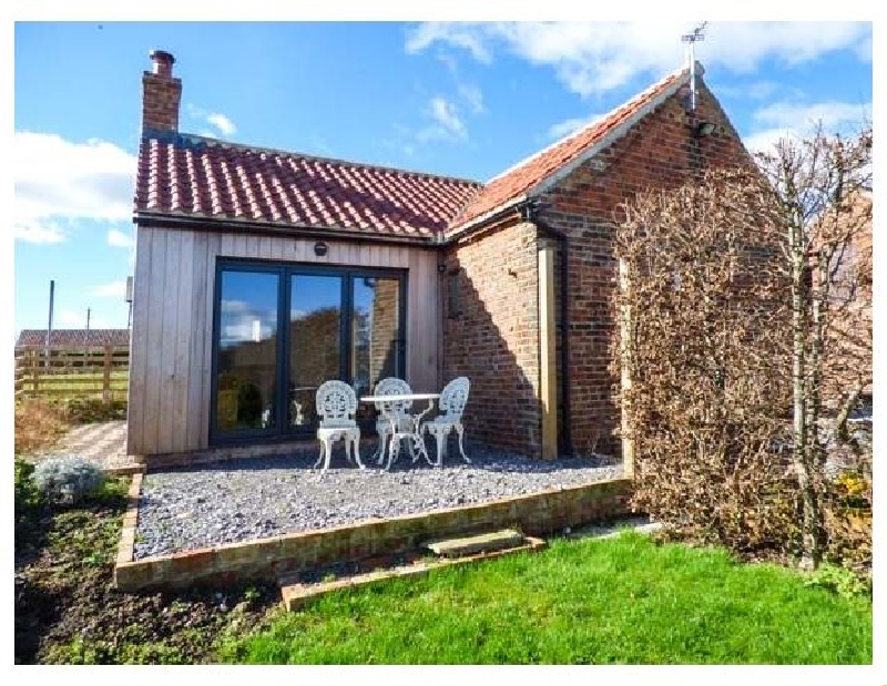 Lovesome Cottage a holiday cottage rental for 2 in Northallerton, 