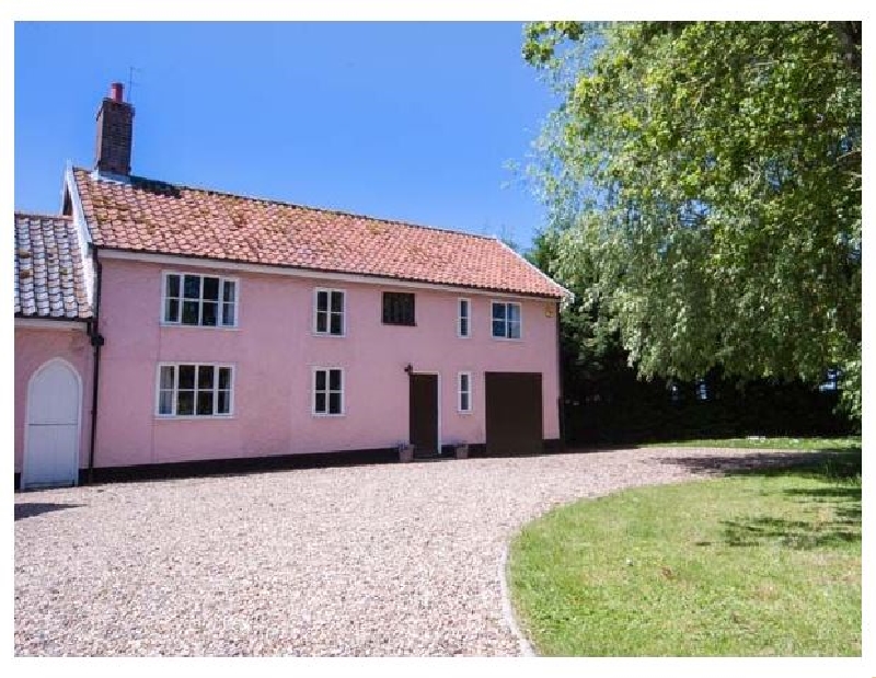 St Michael's Cottage a holiday cottage rental for 7 in St Michael South Elmham, 