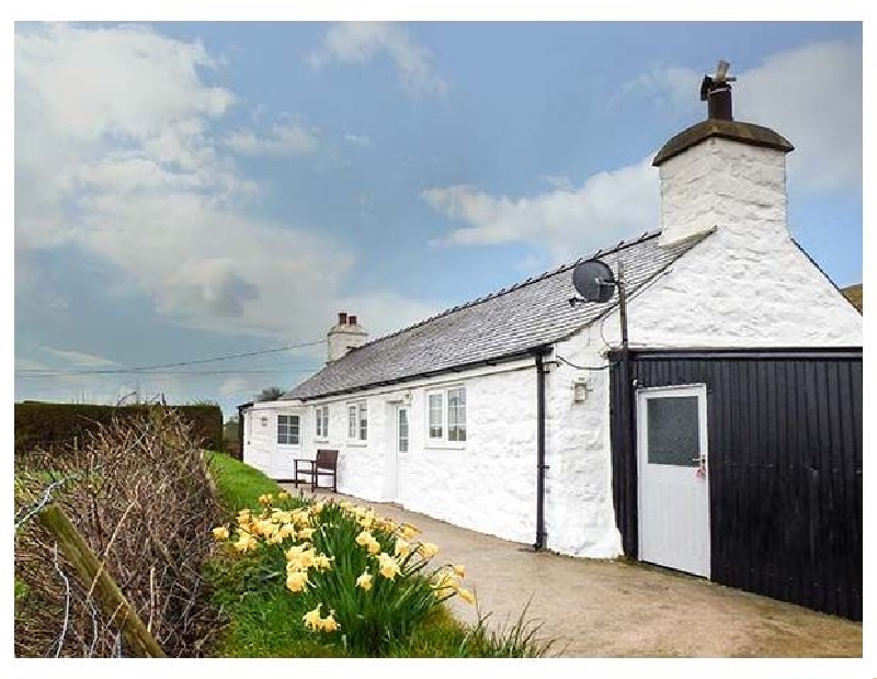 Ty Hen a holiday cottage rental for 5 in Aberdaron, 