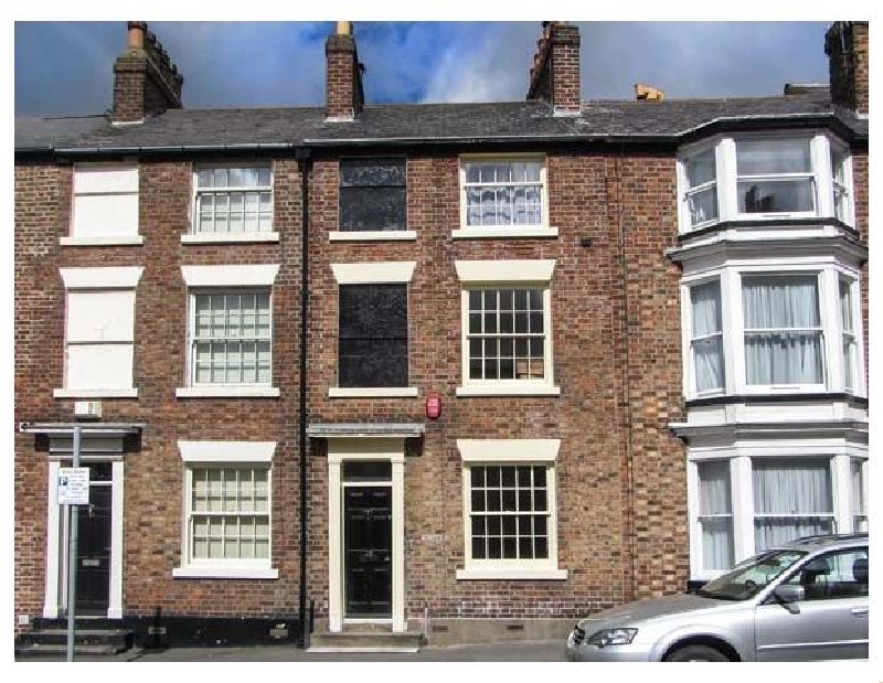 Wellington Place a holiday cottage rental for 4 in Scarborough, 