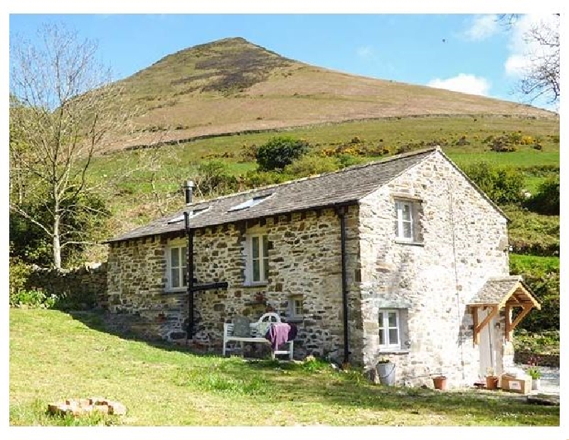 Swallow Barn a holiday cottage rental for 4 in Broughton-In-Furness, 