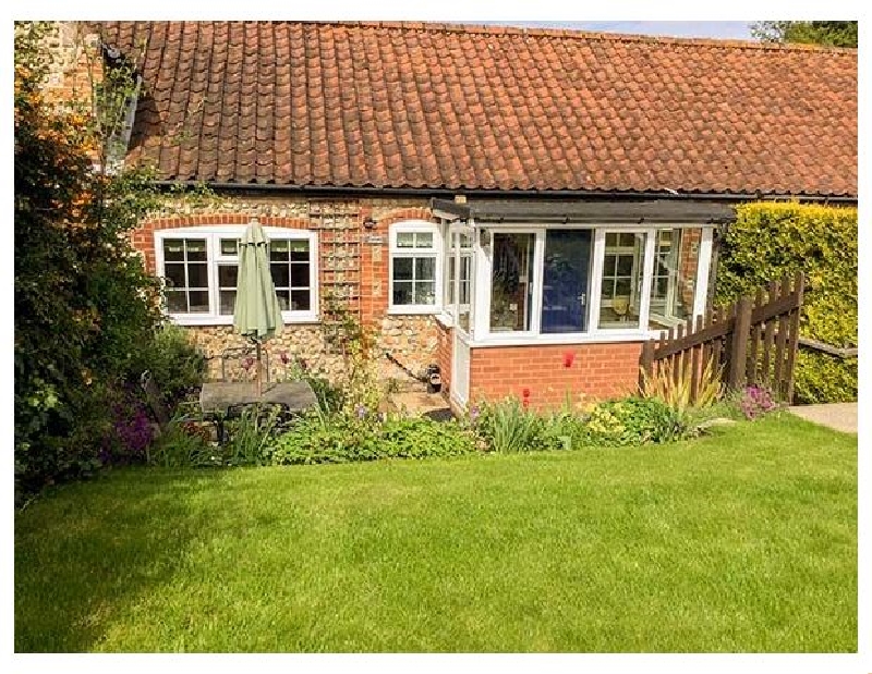 Pebble Cottage a holiday cottage rental for 4 in Kelling, 