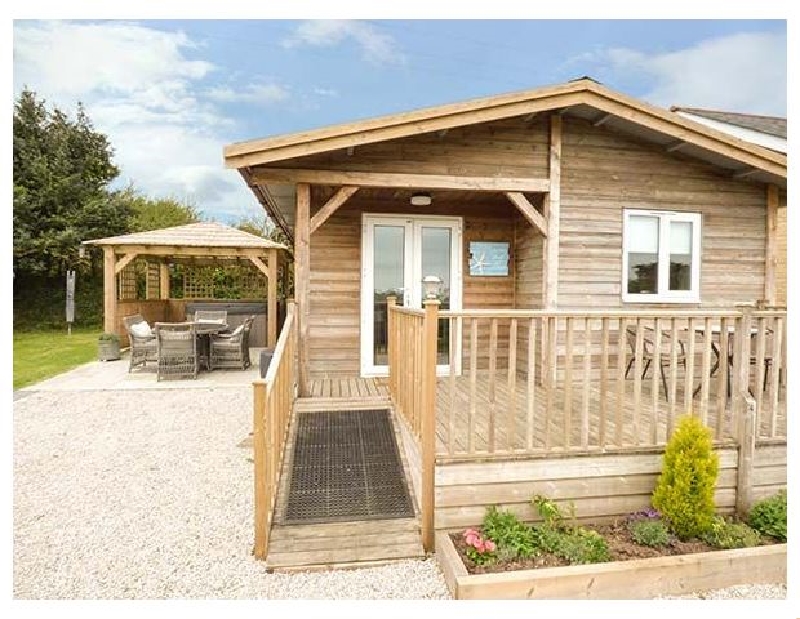 Lowena a holiday cottage rental for 4 in St Day, 