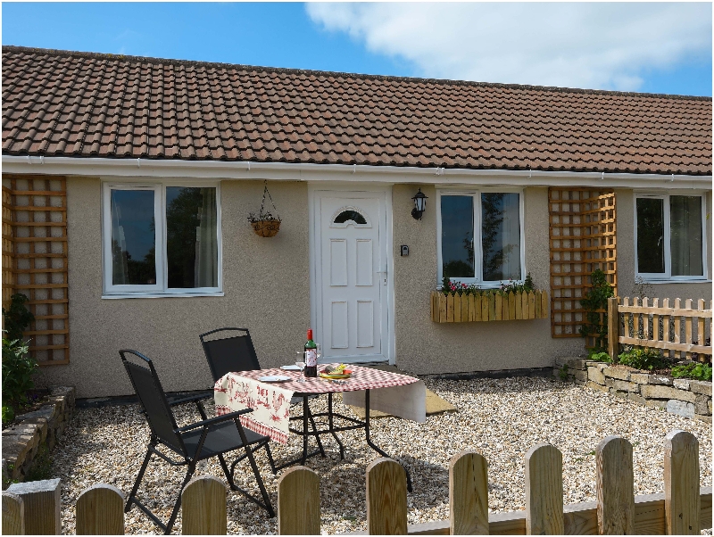 Widgeon a holiday cottage rental for 3 in Highbridge, 