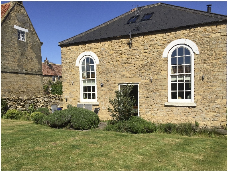 St. Mary's Mission Room a holiday cottage rental for 6 in Ebberston, 