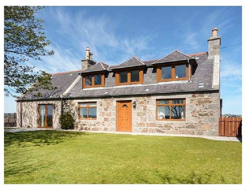 Schoolhill Croft a holiday cottage rental for 10 in Ellon, 