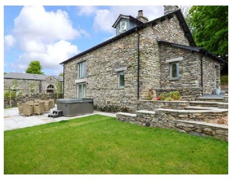 Keepers Cottage a holiday cottage rental for 6 in Backbarrow, 