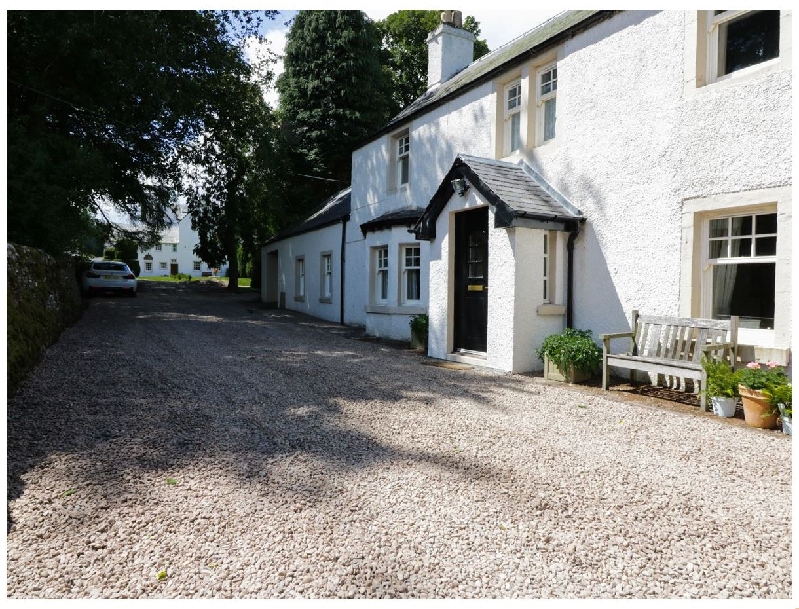 Bannatyne Lodge a holiday cottage rental for 4 in Newtyle, 