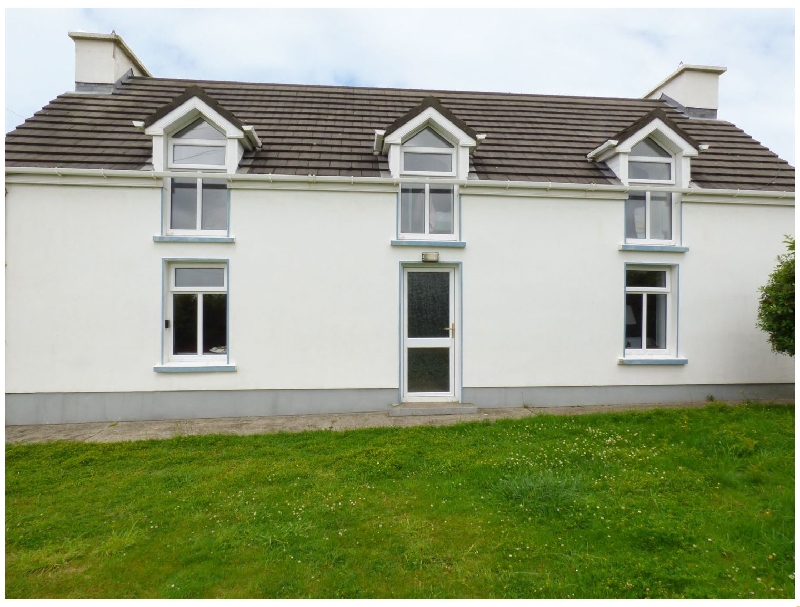 Ballylusky a holiday cottage rental for 6 in Dingle, 