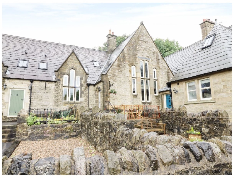 4 Old School Close a holiday cottage rental for 8 in Settle, 